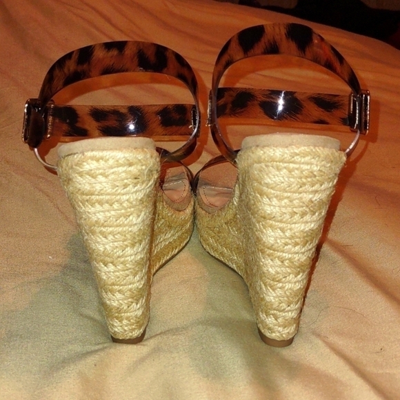 𝅺JUSTFAB Leopard print Wedges Size 7 NIB - Picture 5 of 7
